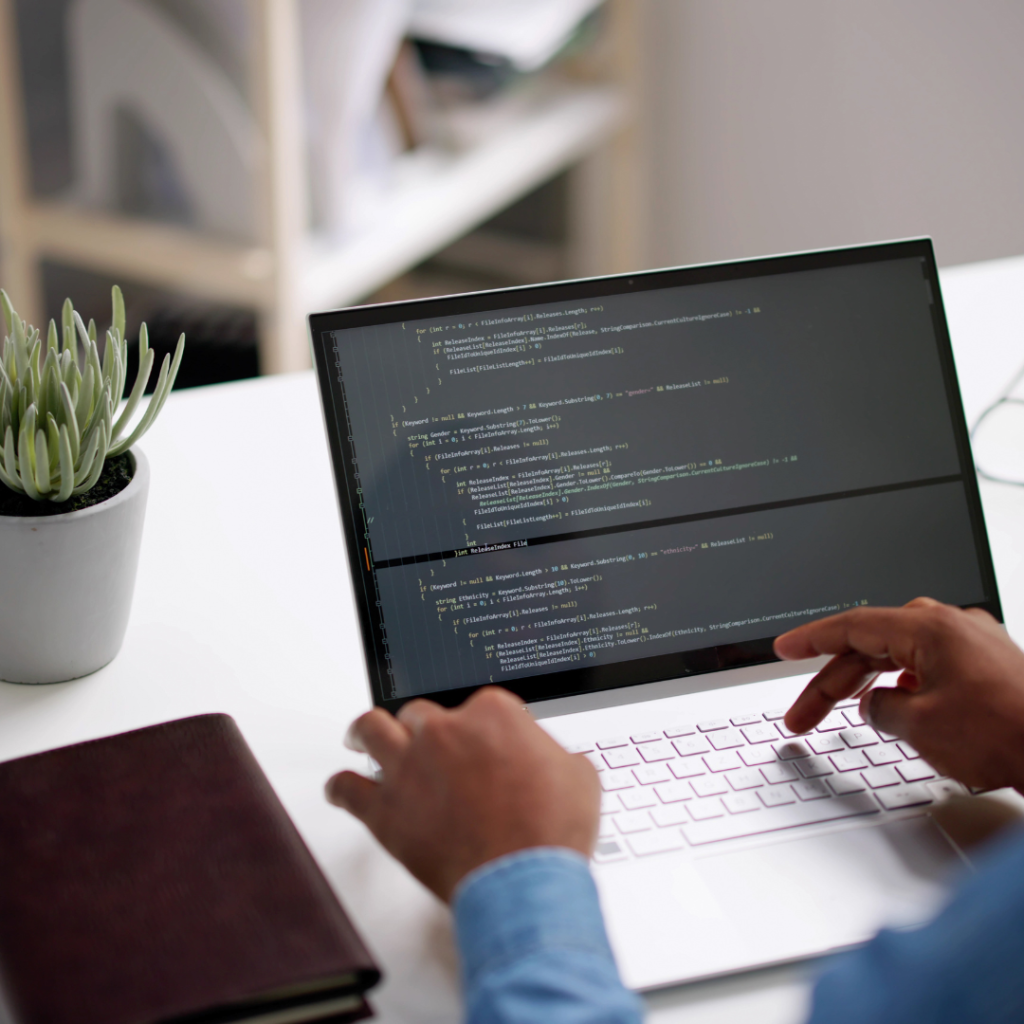 Diferencias Entre Un Diseño Web Personalizado Y El Uso De Plantillas